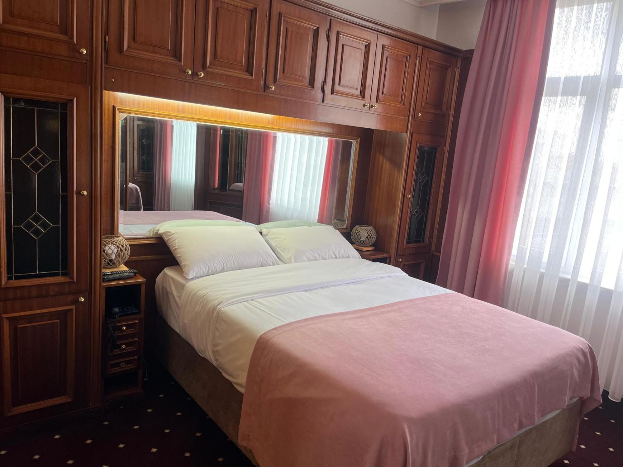 Hotel Topkapi Istanbul Exterior foto